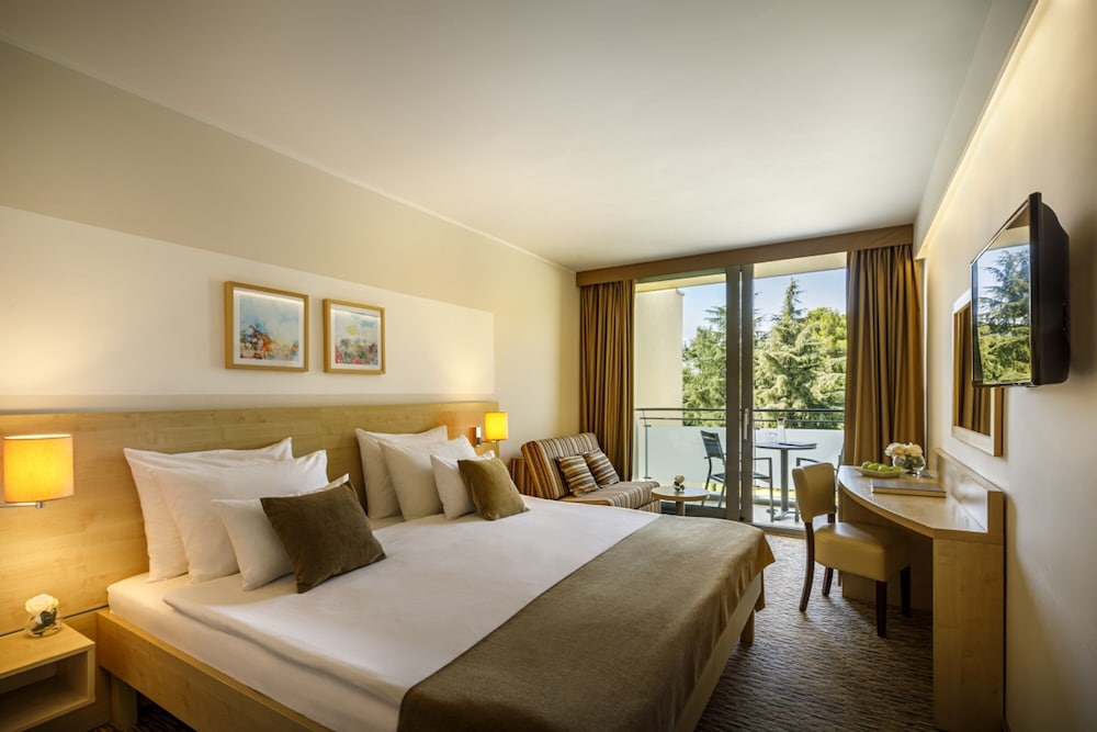 Valamar Parentino Hotel — Hotel rooms in Poreč, Istria