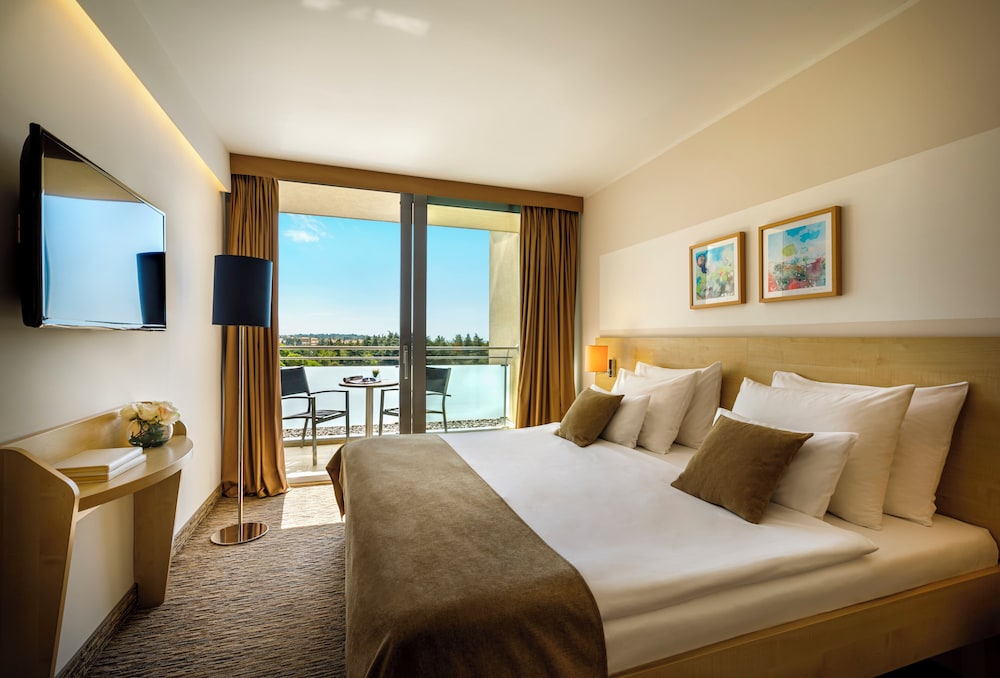 Valamar Parentino Hotel — Hotel rooms in Poreč, Istria