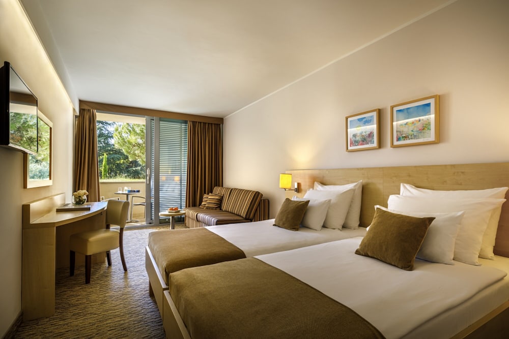 Valamar Parentino Hotel — Hotel rooms in Poreč, Istria