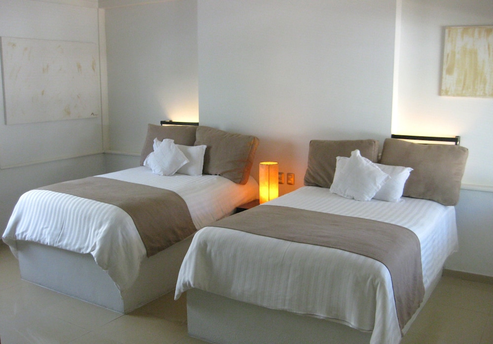 Magic Blue Spa Boutique Hotel-Adult Only — Hotel rooms in Playa del Carmen, Quintana Roo