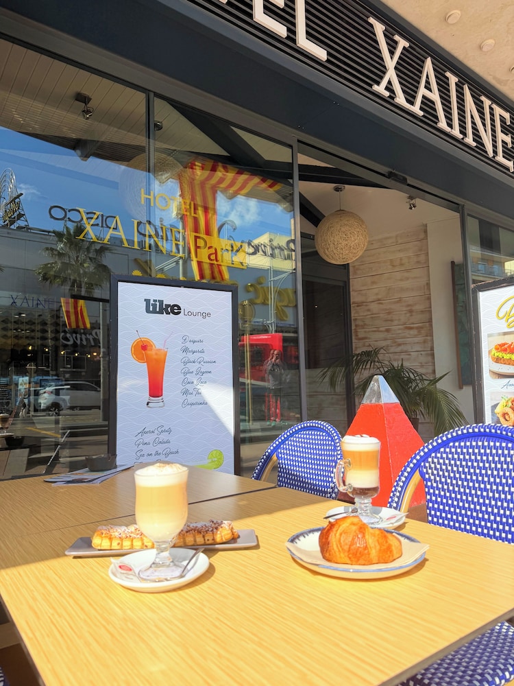 Hotel Xaine Park — Restaurant & bars in Lloret de Mar, Catalonia