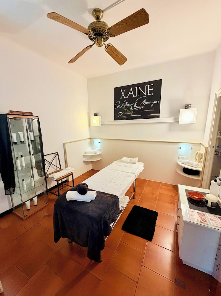 Hotel Xaine Park — Spa in Lloret de Mar, Catalonia