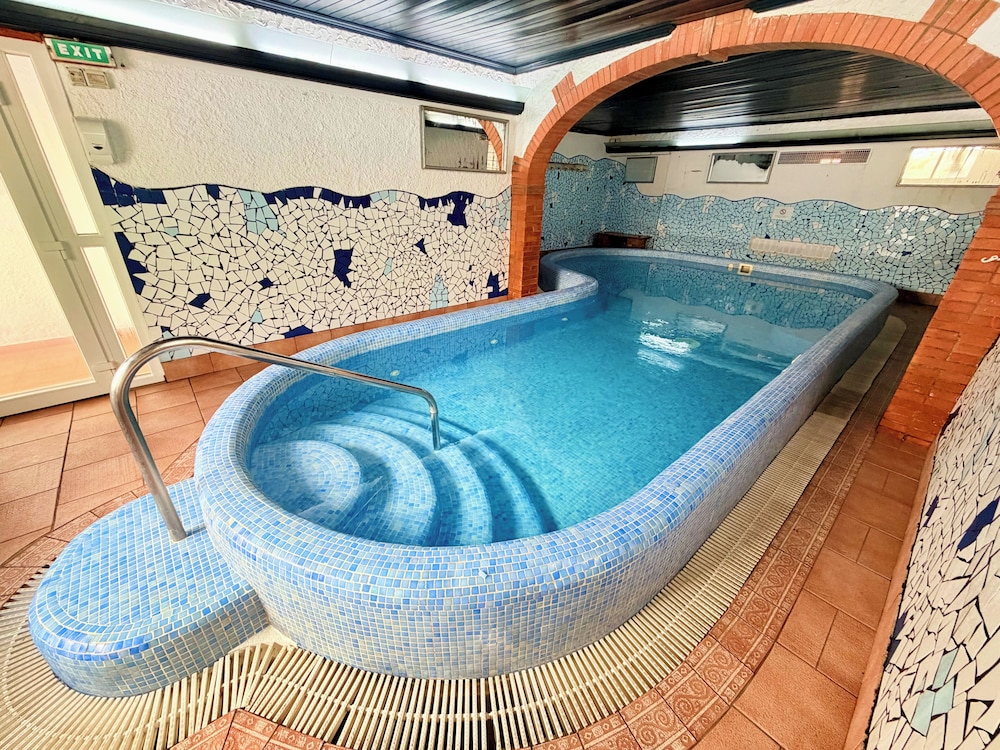 Hotel Xaine Park — Swimming pool in Lloret de Mar, Catalonia