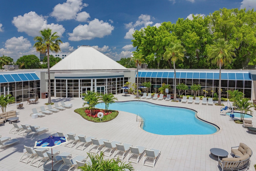Holiday Inn Resort Kissimmee by the Parks by IHG — Swimming pool in Kissimmee, Florida