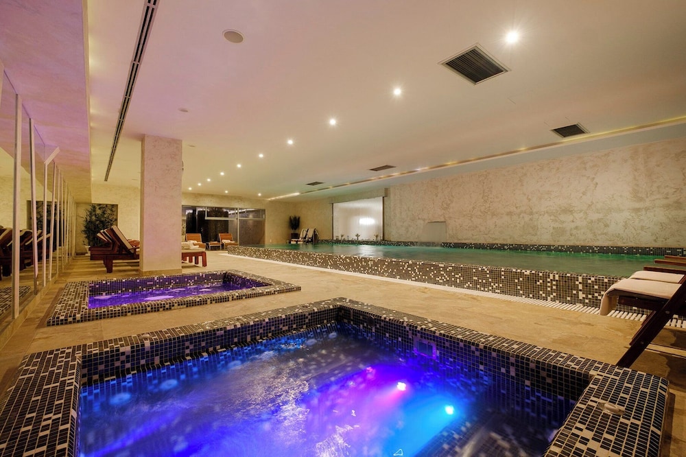Crowne Plaza Podgorica by IHG - zdjęcie 5