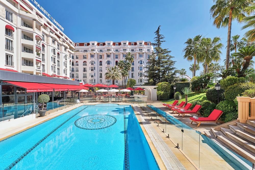 Hôtel Barrière Le Majestic Cannes - zdjęcie 2