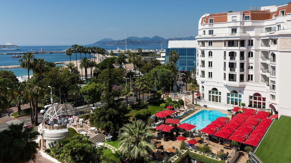 Hôtel Barrière Le Majestic Cannes