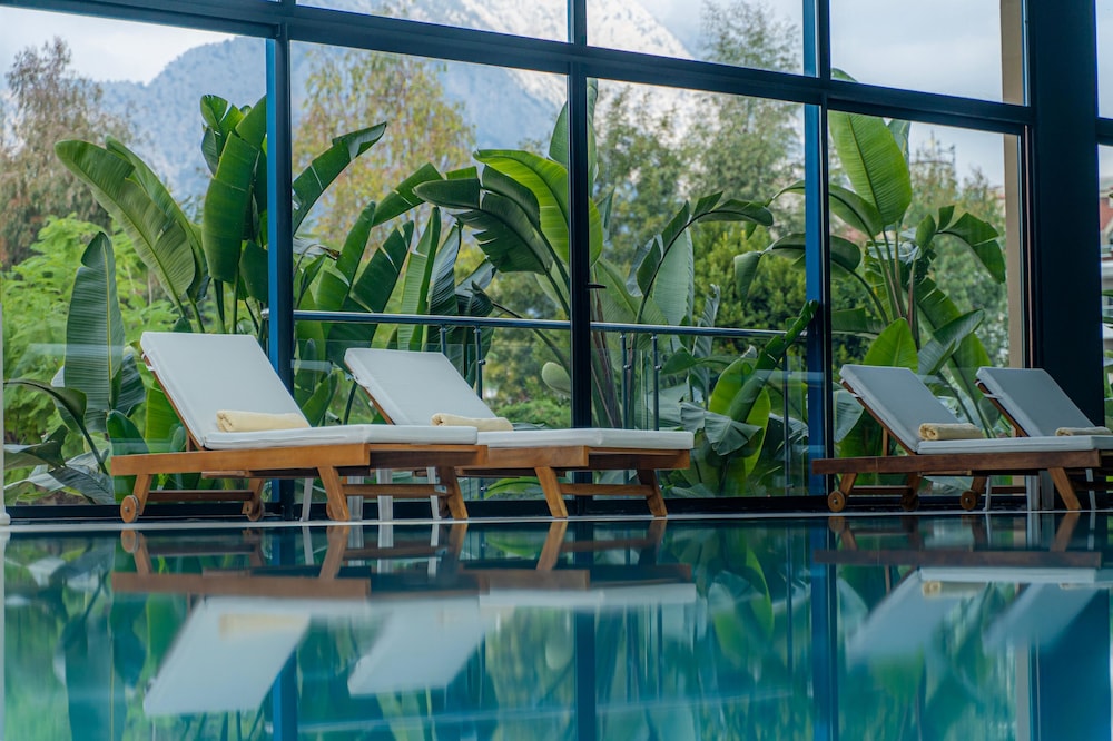 Mirage Park Resort - Premium All Inclusive — Swimming pool in Kemer
