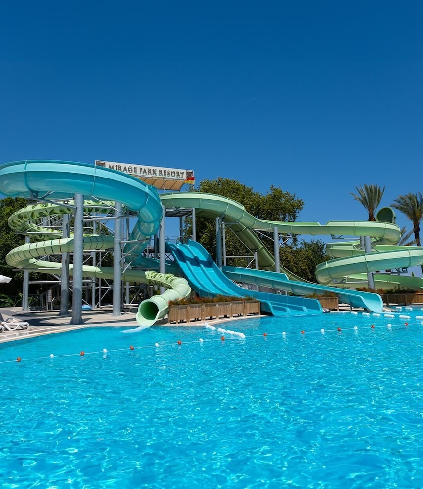 Mirage Park Resort - Premium All Inclusive — Swimming pool in Kemer