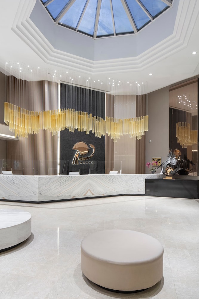 Mirage Park Resort - Premium All Inclusive — Hotel building in Kemer