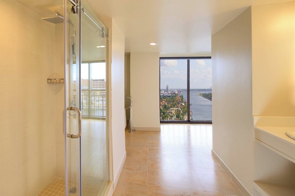 Westin Tampa Downtown Waterside — Hotel rooms in Tampa, Florida
