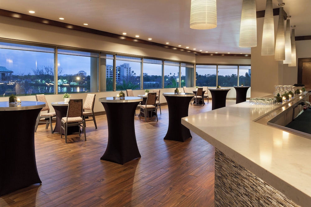 Westin Tampa Downtown Waterside — Restaurant & bars in Tampa, Florida