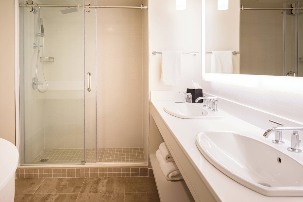 Westin Tampa Downtown Waterside — Hotel rooms in Tampa, Florida