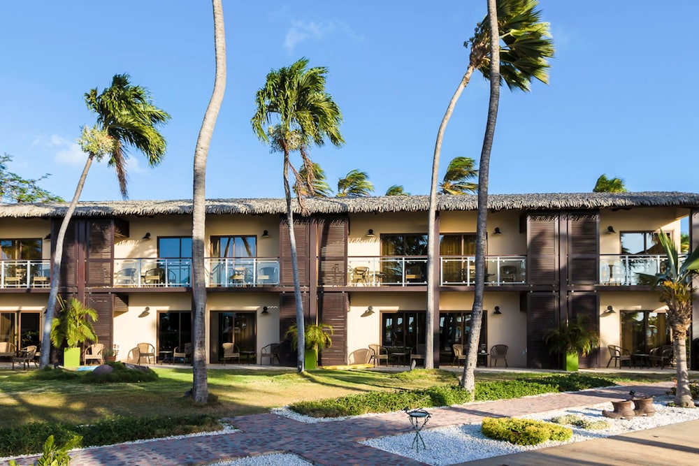 Manchebo Beach Resort and Spa — Hotel building in Oranjestad, Aruba