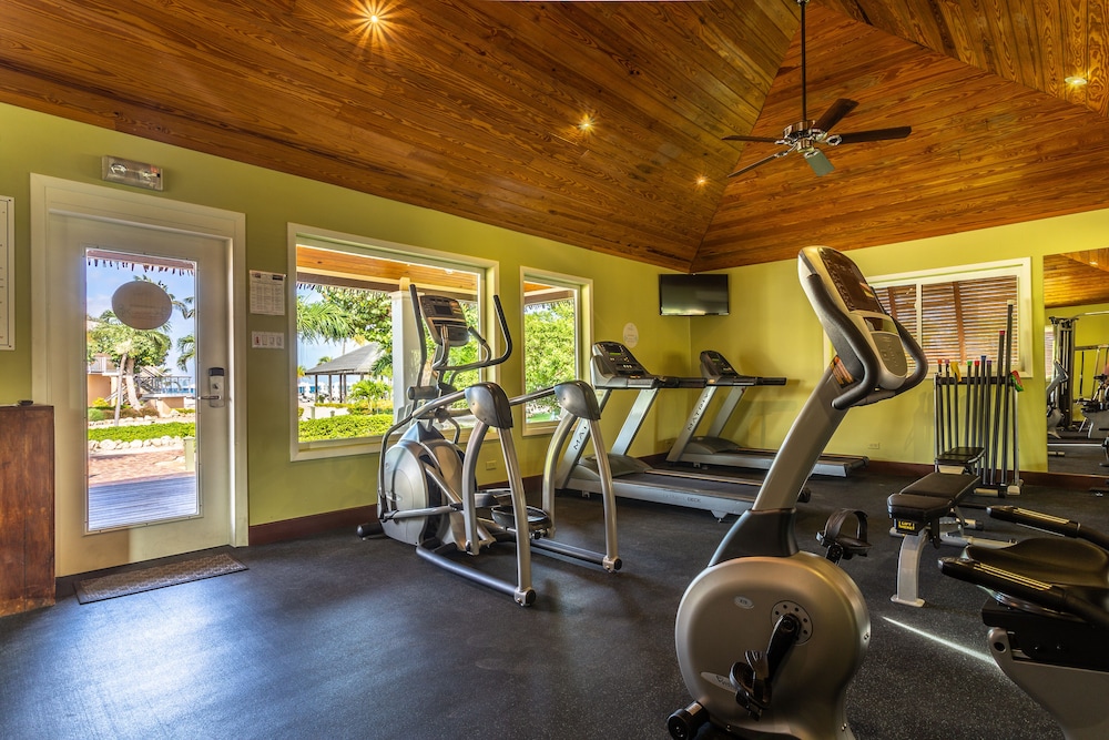 Manchebo Beach Resort and Spa — Sports & recreation in Oranjestad, Aruba