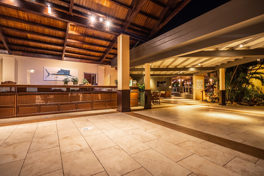 Manchebo Beach Resort and Spa — Hotel building in Oranjestad, Aruba