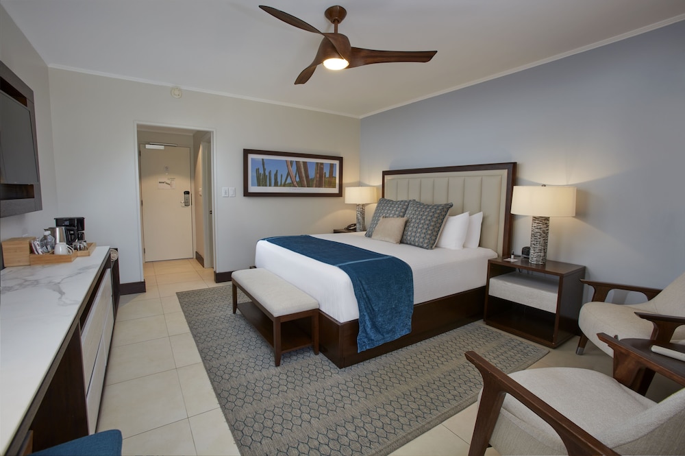 Manchebo Beach Resort and Spa — Hotel rooms in Oranjestad, Aruba