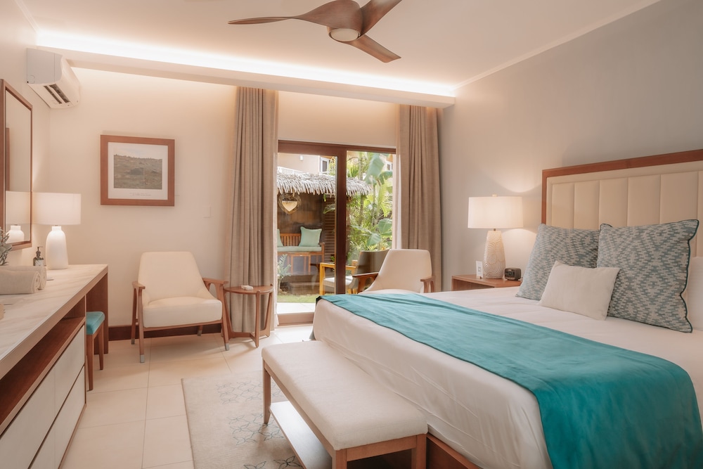 Manchebo Beach Resort and Spa — Hotel rooms in Oranjestad, Aruba