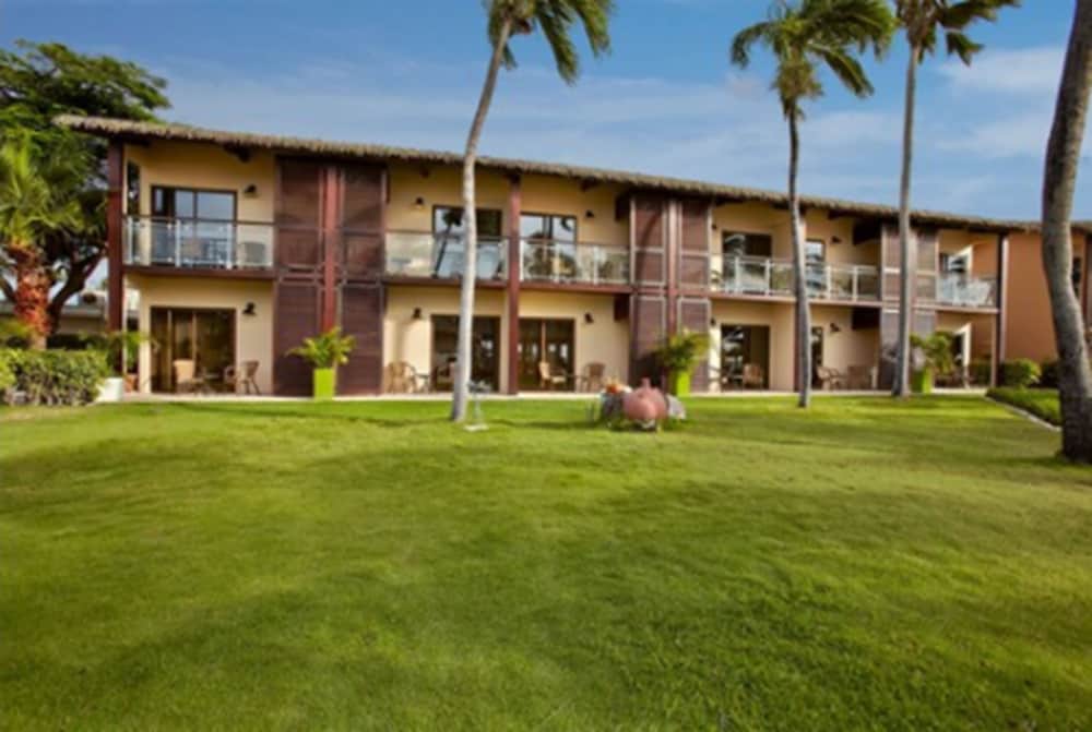 Manchebo Beach Resort and Spa — Hotel building in Oranjestad, Aruba