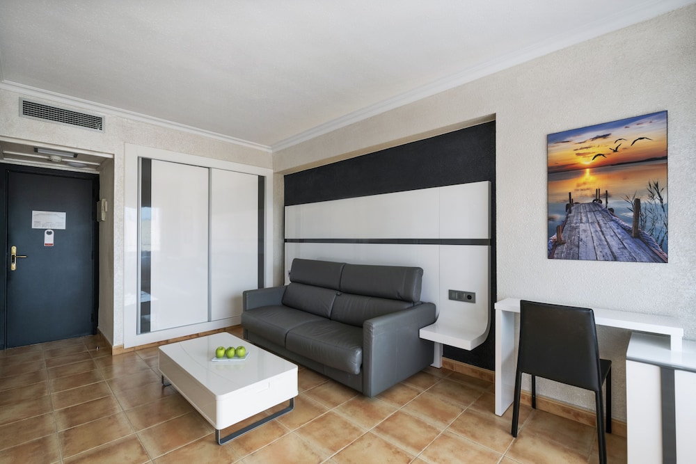Salles Hotel Marina Portals — Hotel rooms in Portals Nous, Balearic Islands