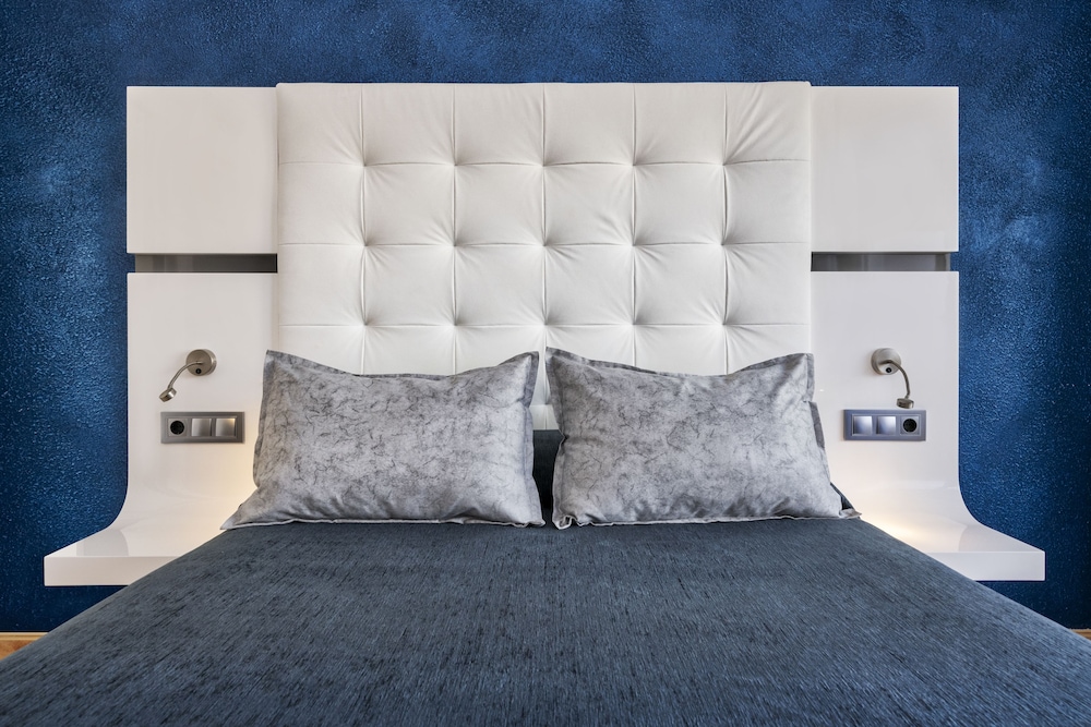 Salles Hotel Marina Portals — Hotel rooms in Portals Nous, Balearic Islands