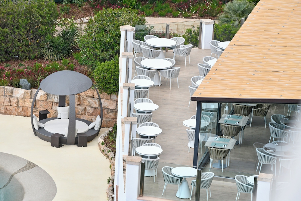 Salles Hotel Marina Portals — Restaurant & bars in Portals Nous, Balearic Islands