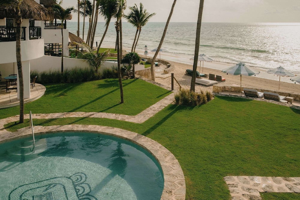 Maroma, A Belmond Hotel, Riviera Maya — Swimming pool in Playa del Carmen, Quintana Roo