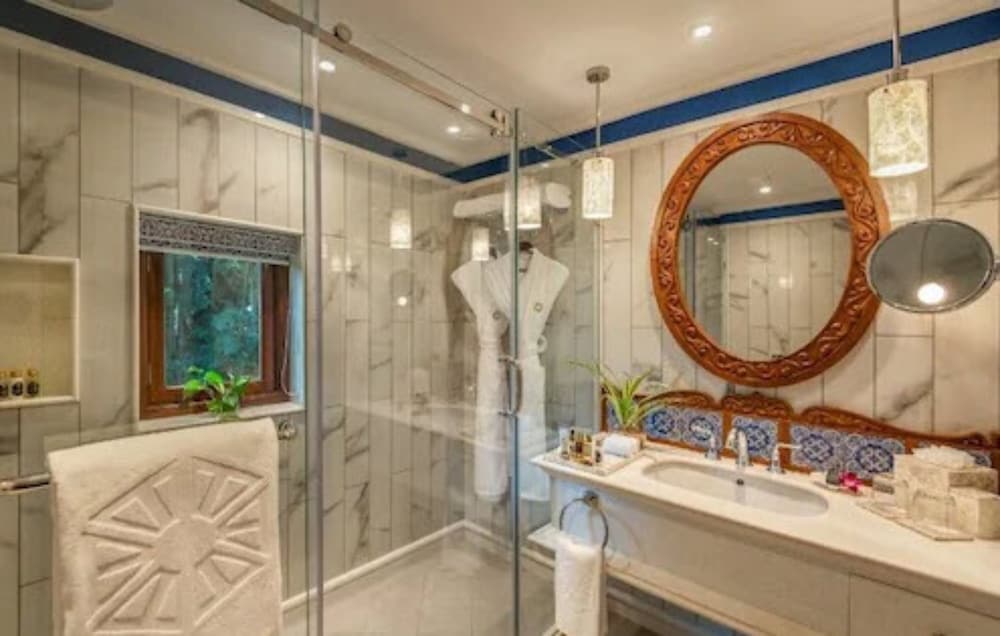 Taj Holiday Village Resort & Spa — Hotel rooms in Candolim, Goa