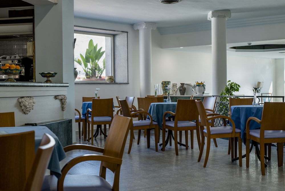 Hotel Panoramic — Restaurant & bars in Giardini Naxos, Sicily