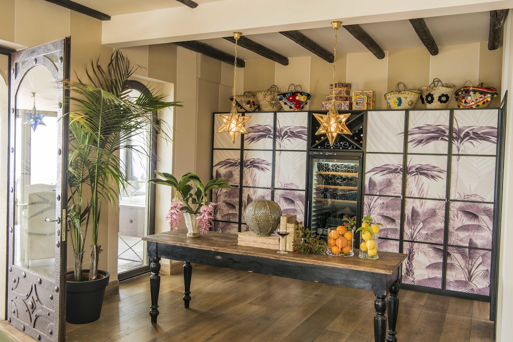Hotel Villa Ducale — Hotel building in Taormina, Sicily