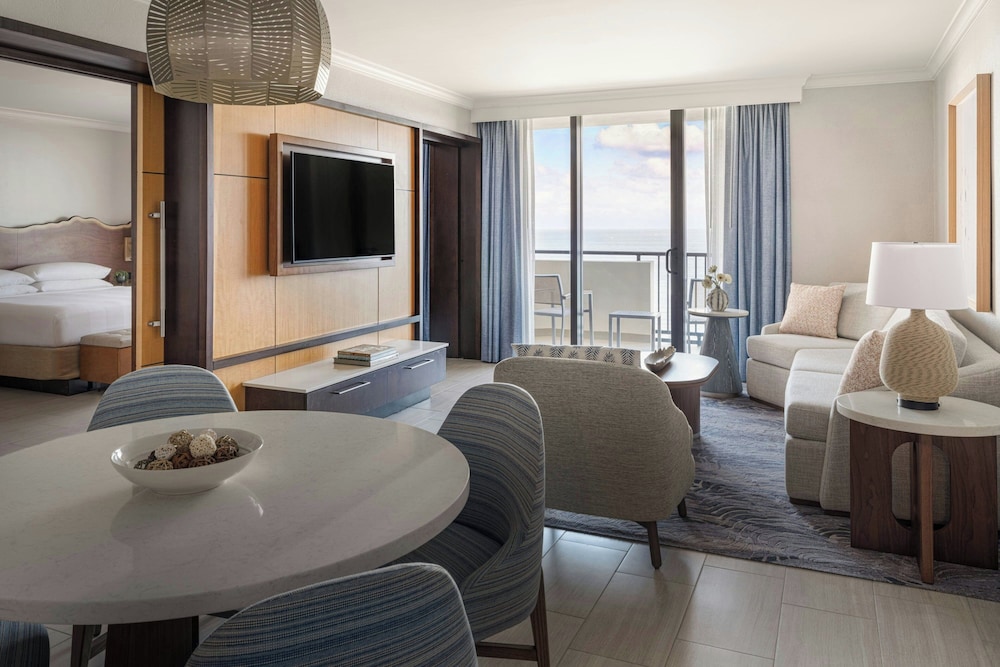 Fort Lauderdale Marriott Harbor Beach Resort & Spa — Hotel rooms in Fort Lauderdale, Florida