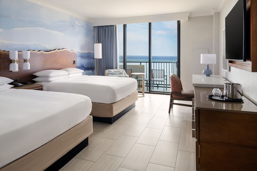 Fort Lauderdale Marriott Harbor Beach Resort & Spa — Hotel rooms in Fort Lauderdale, Florida