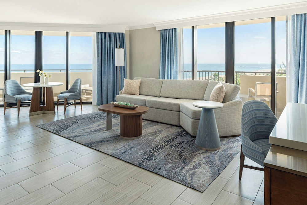 Fort Lauderdale Marriott Harbor Beach Resort & Spa — Hotel rooms in Fort Lauderdale, Florida