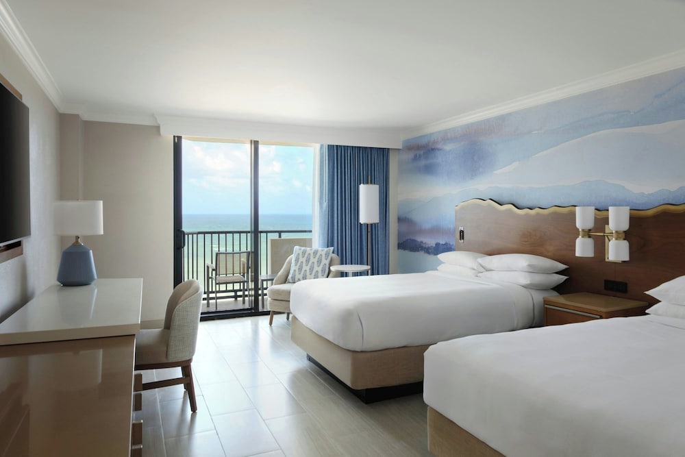 Fort Lauderdale Marriott Harbor Beach Resort & Spa — Hotel rooms in Fort Lauderdale, Florida