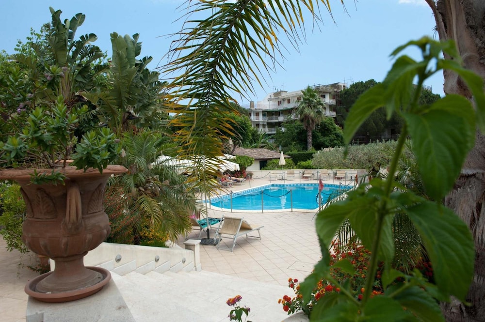 Hotel Villa Daphne - zdjęcie 5