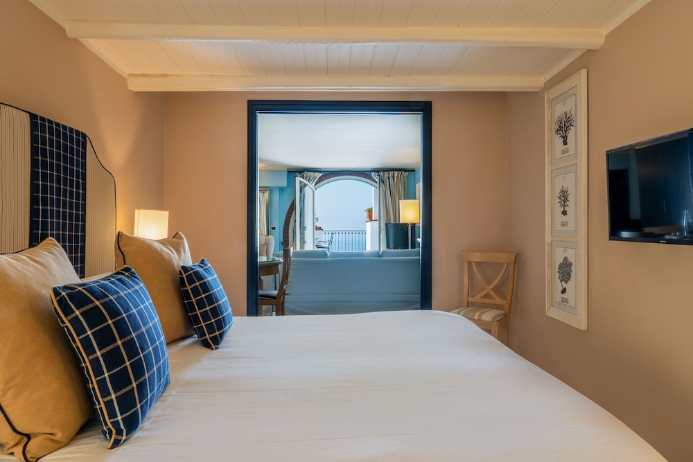 HOTEL VILLA CARLOTTA — Hotel rooms in Taormina, Sicily