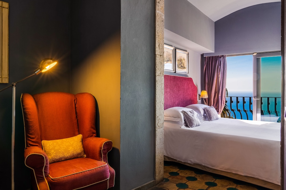 HOTEL VILLA CARLOTTA — Hotel rooms in Taormina, Sicily