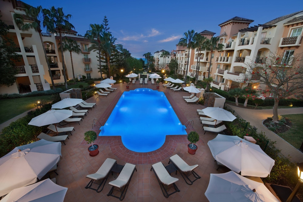 Marriott's Marbella Beach Resort — Swimming pool in Marbella, Andalusia