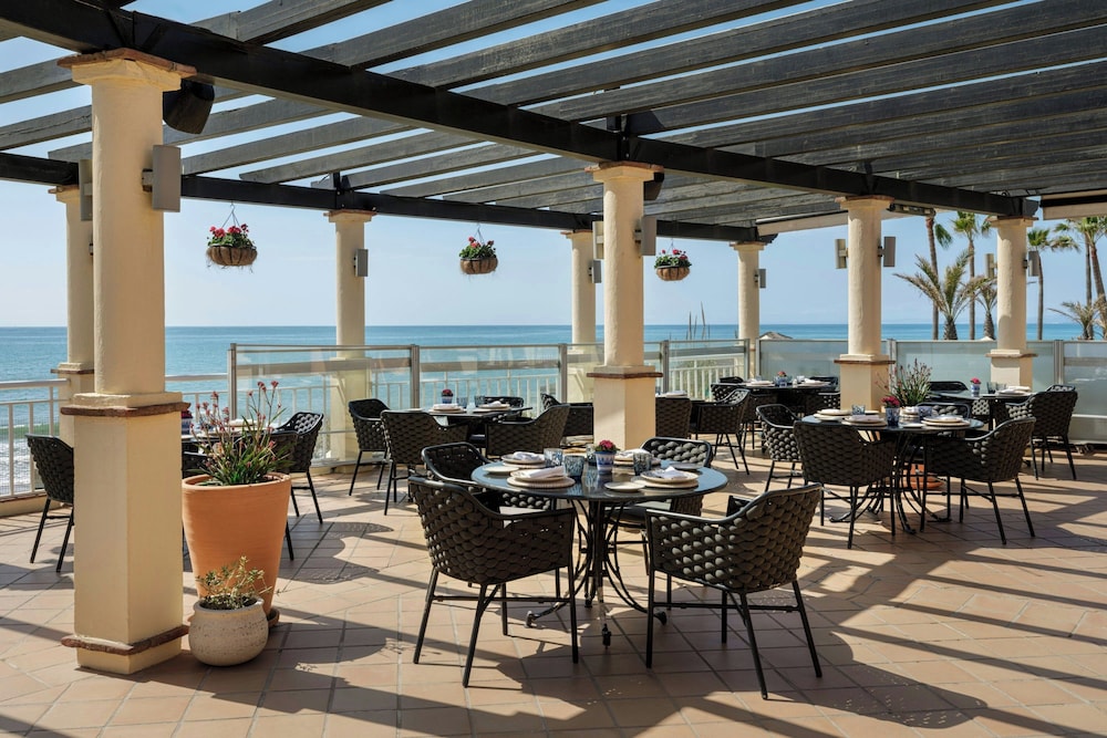 Marriott's Marbella Beach Resort — Restaurant & bars in Marbella, Andalusia