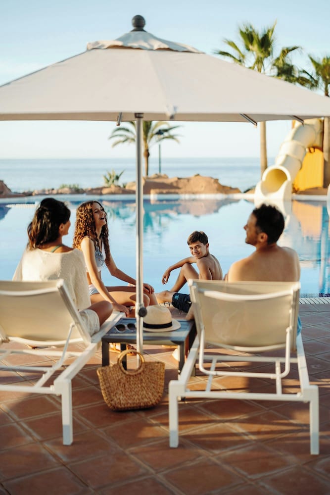 Marriott's Marbella Beach Resort — Swimming pool in Marbella, Andalusia