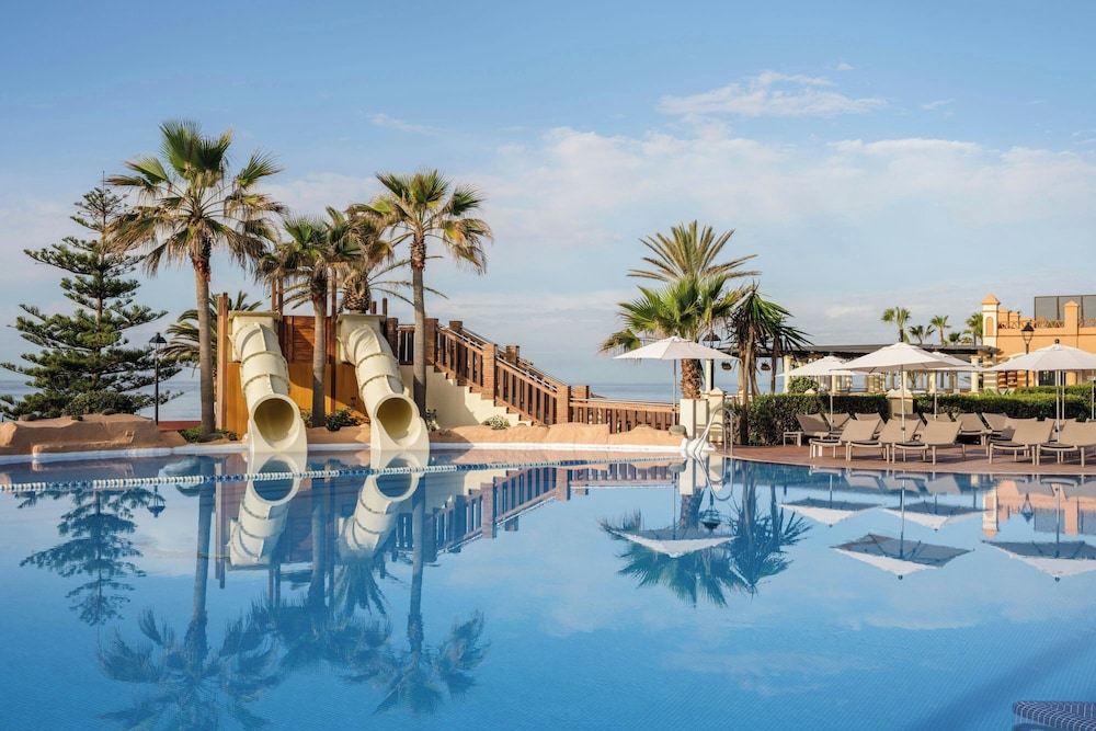 Marriott's Marbella Beach Resort — Swimming pool in Marbella, Andalusia