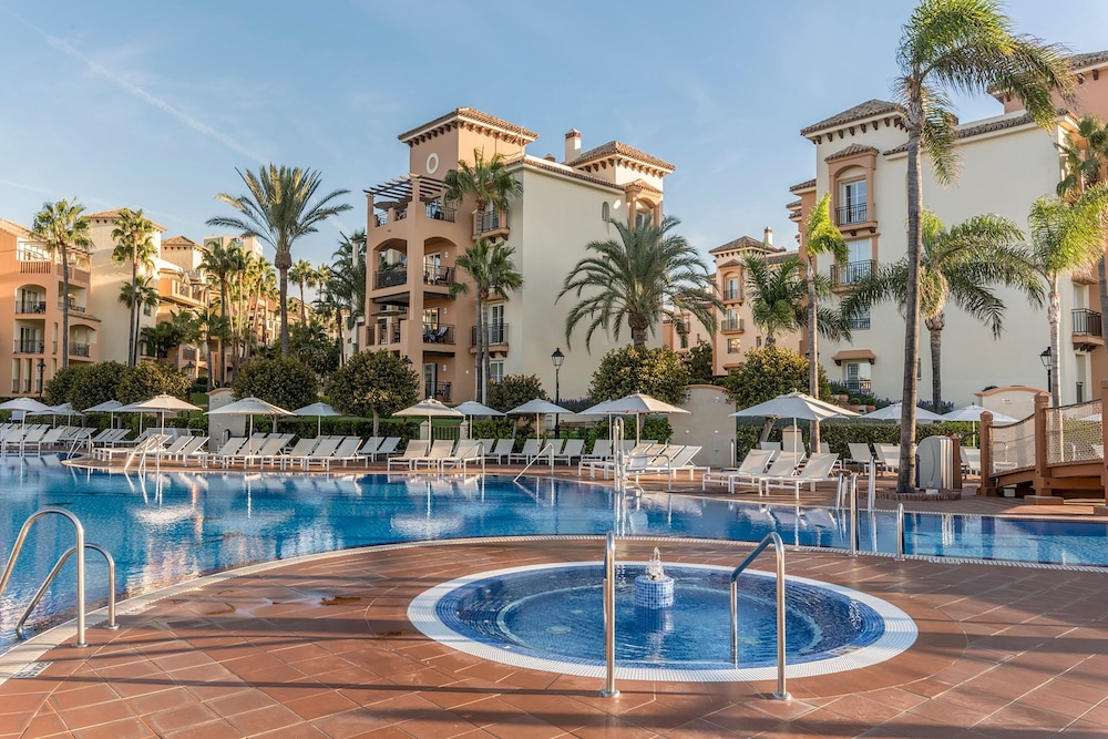 Marriott's Marbella Beach Resort — Swimming pool in Marbella, Andalusia