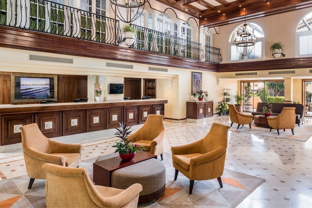Marriott's Marbella Beach Resort — Hotel building in Marbella, Andalusia