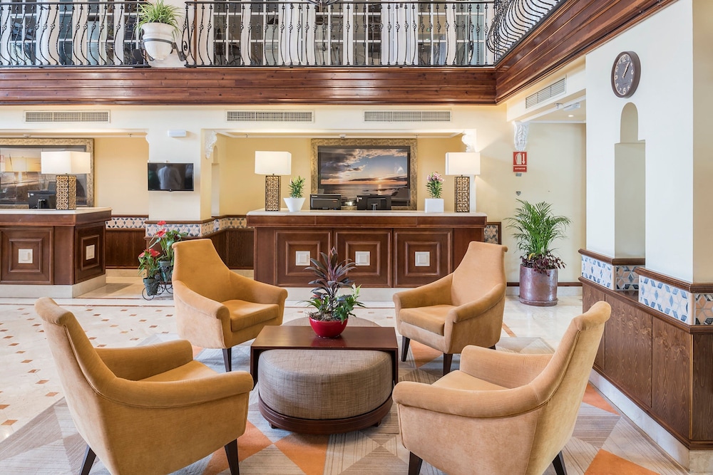 Marriott's Marbella Beach Resort — Hotel building in Marbella, Andalusia