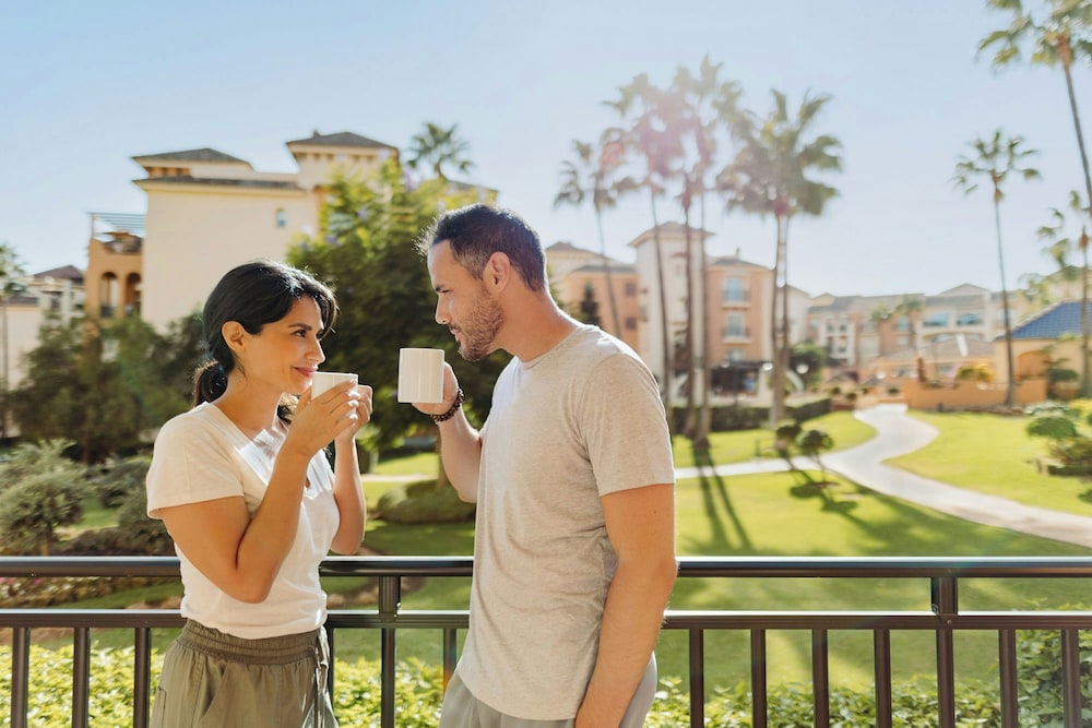Marriott's Marbella Beach Resort — Hotel building in Marbella, Andalusia