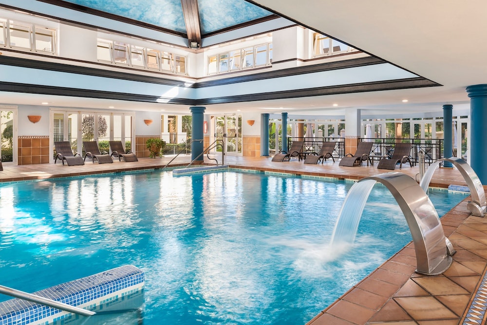 Marriott's Marbella Beach Resort — Swimming pool in Marbella, Andalusia