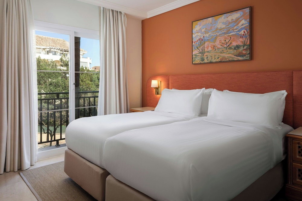Marriott's Marbella Beach Resort — Hotel rooms in Marbella, Andalusia