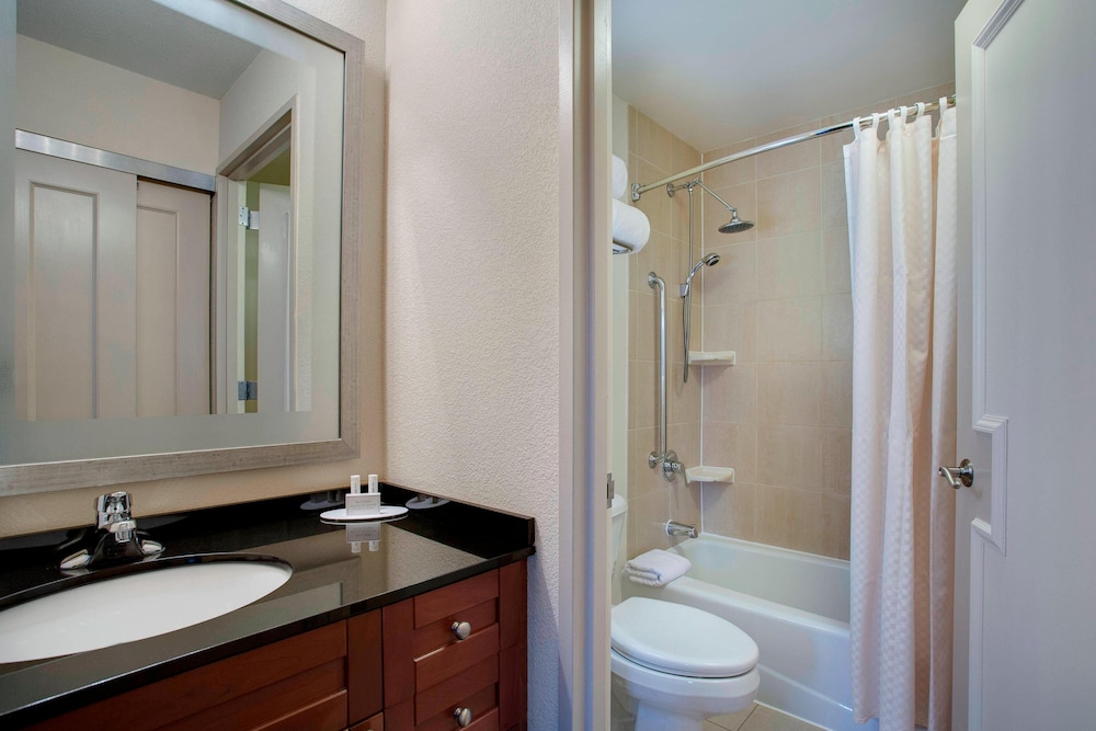 Residence Inn by Marriott New York Manhattan/Times Square — Hotel rooms in New York City, New York State