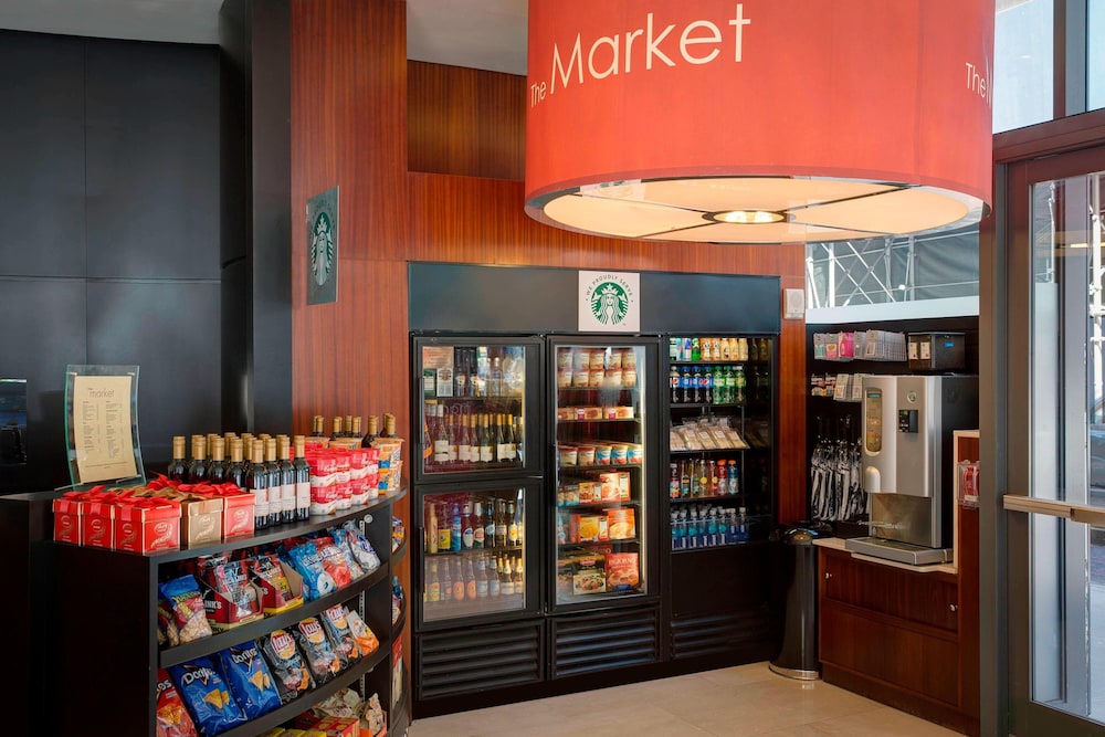 Residence Inn by Marriott New York Manhattan/Times Square — Restaurant & bars in New York City, New York State