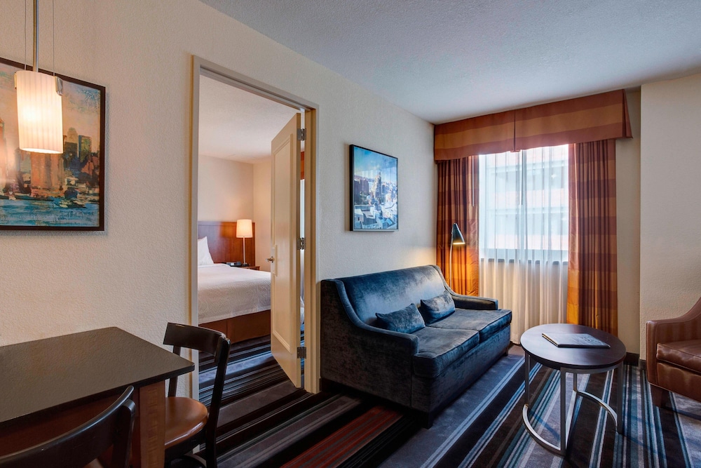 Residence Inn by Marriott New York Manhattan/Times Square — Hotel rooms in New York City, New York State